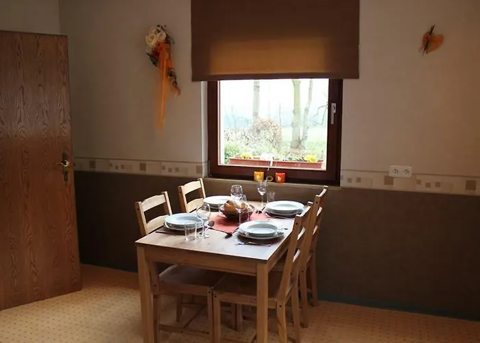 بيت للعطل Roder Am Eifelsteig مونشاو