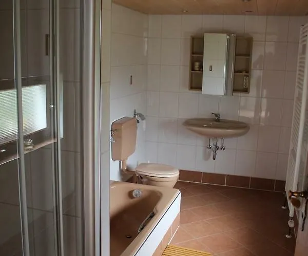 Roder Am Eifelsteig Montjoie