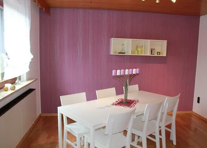 Roder Am Eifelsteig بيت للعطل *